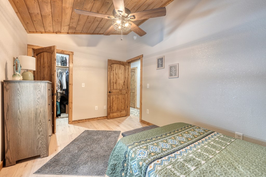416516 Hayesville Residential