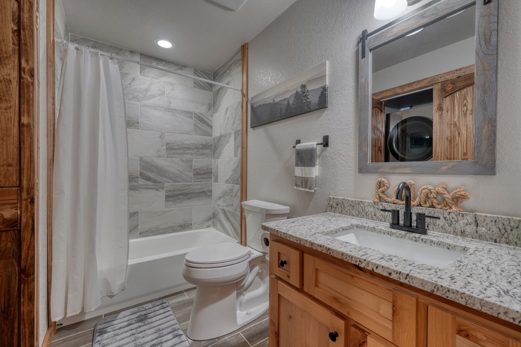 416516 Hayesville Residential