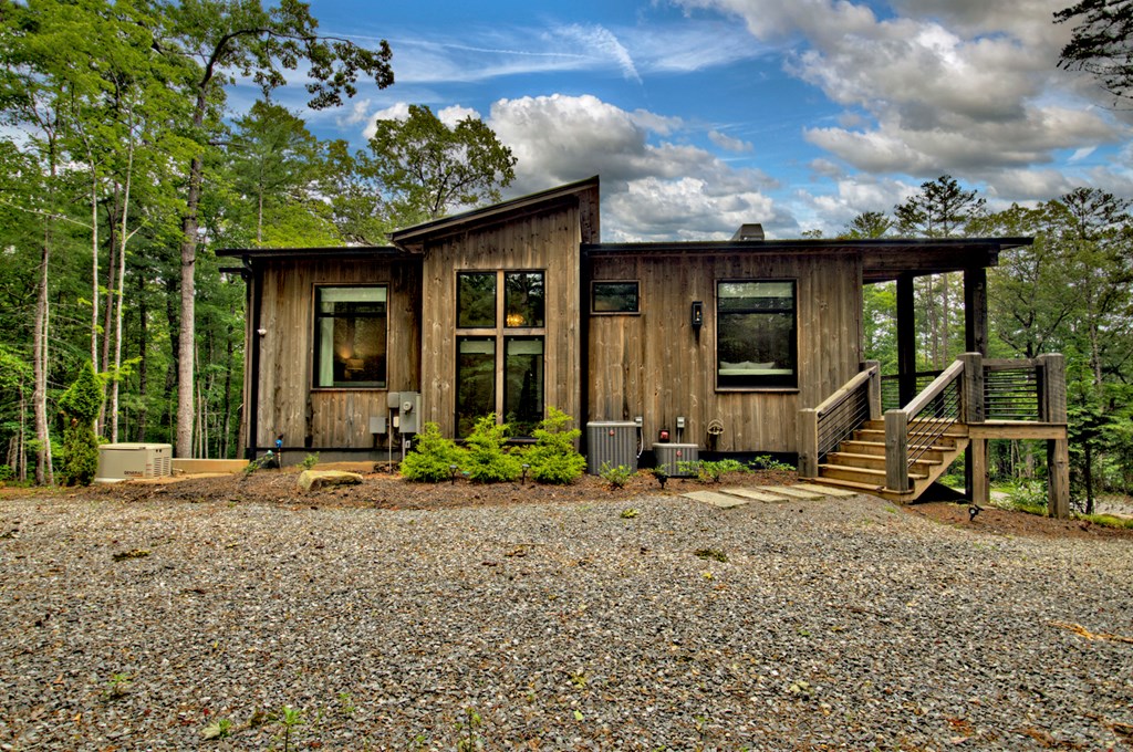 416517 Blue Ridge Residential