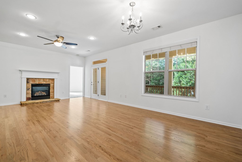 416519 Canton Residential
