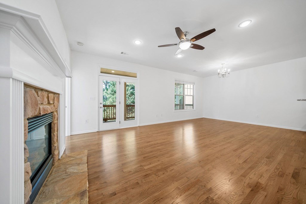 416519 Canton Residential