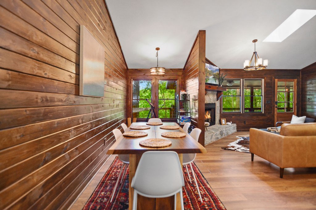 416522 Blue Ridge Residential