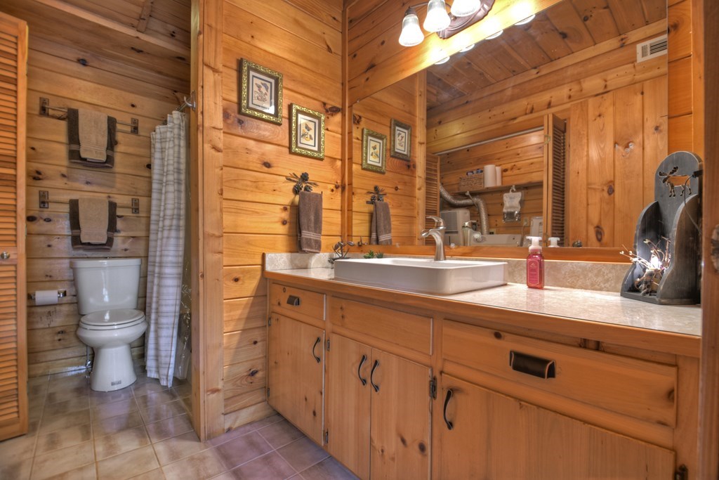 416550 Cherry Log Residential