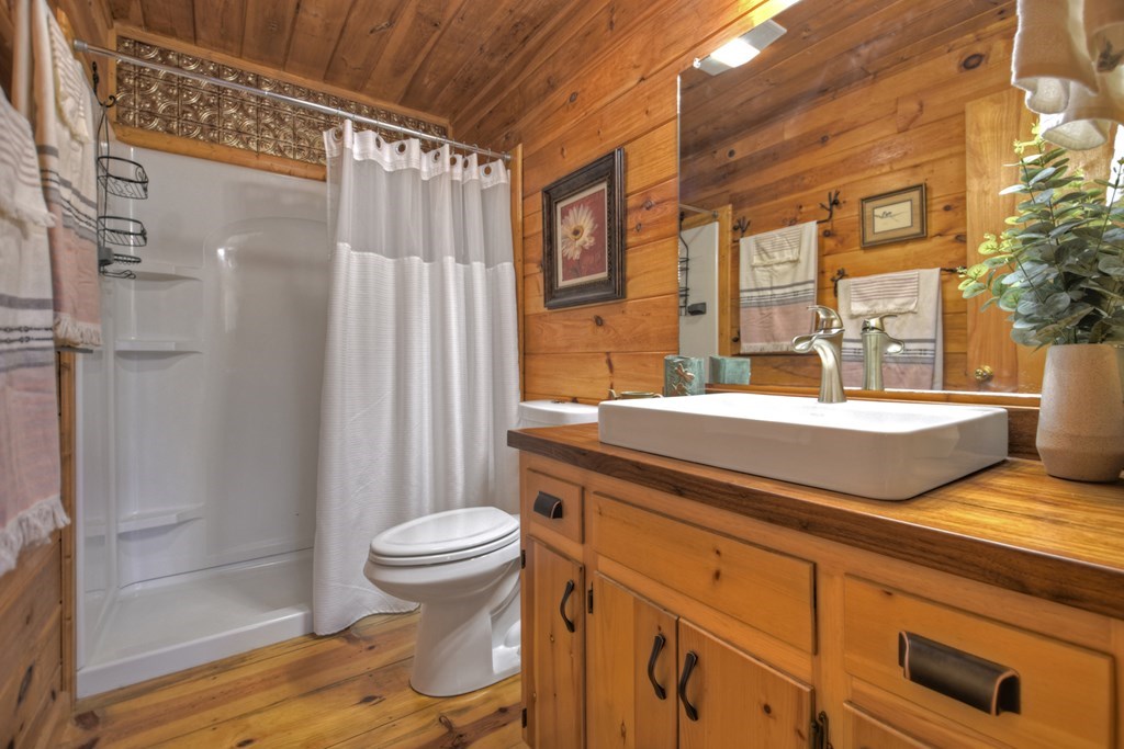 416550 Cherry Log Residential