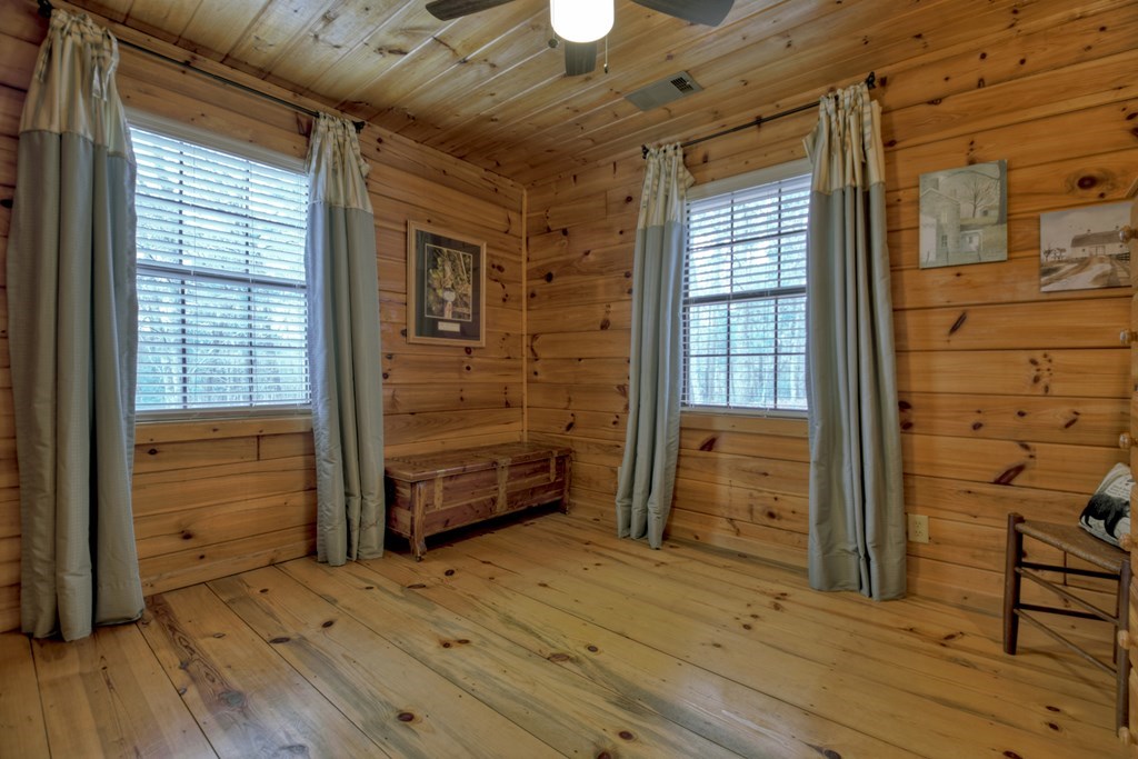 416550 Cherry Log Residential