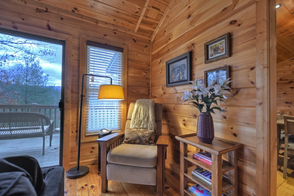 416550 Cherry Log Residential