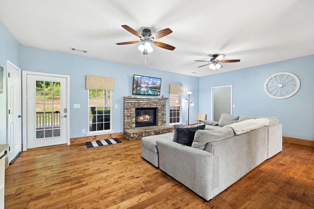 416551 Blue Ridge Residential