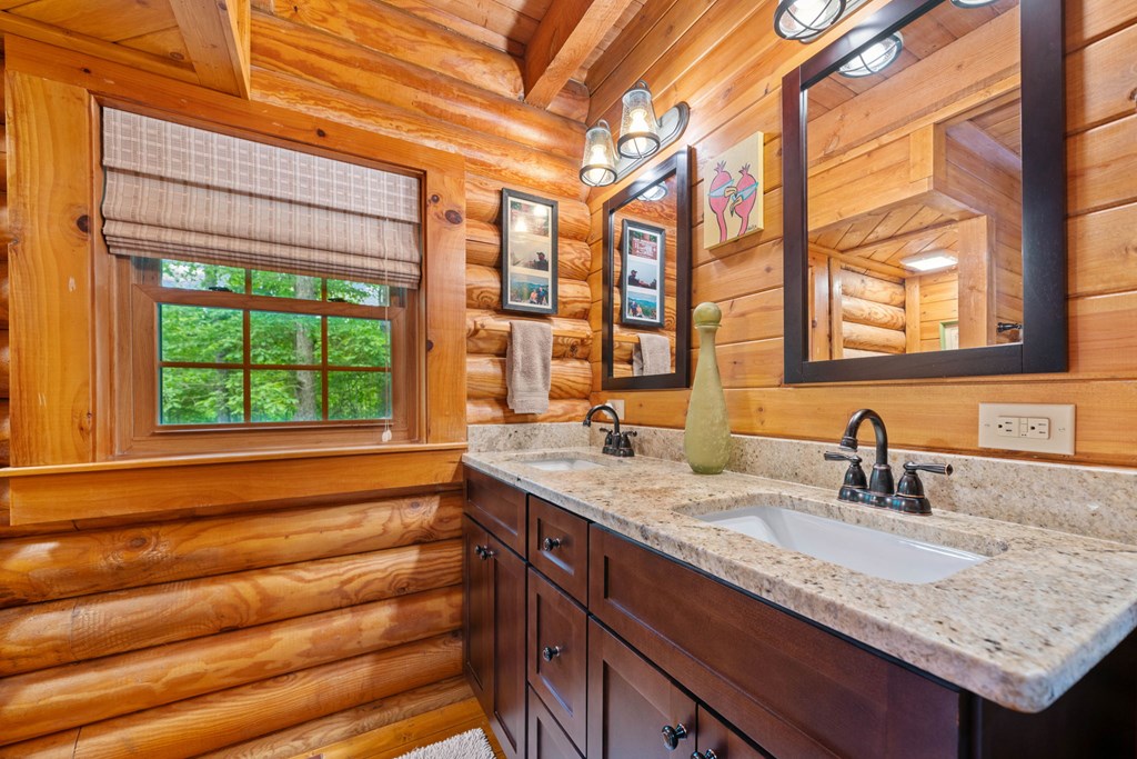 416554 Blairsville Residential