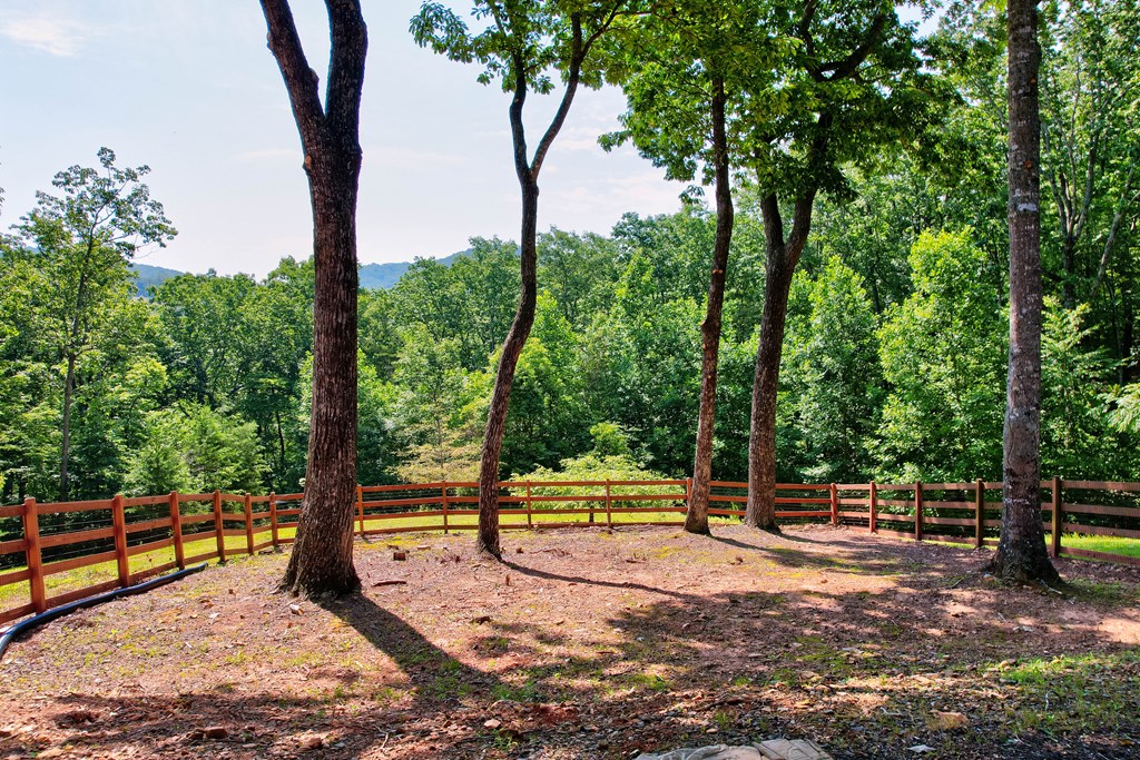416559 Talking Rock Residential