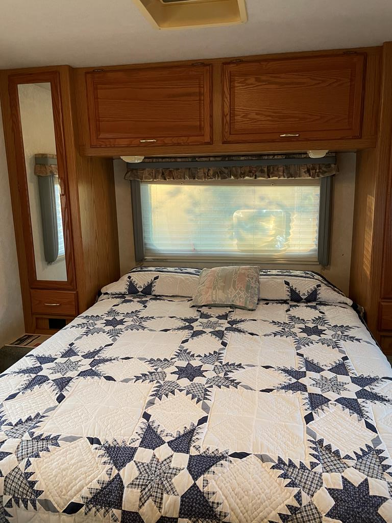 416560 Hayesville Residential