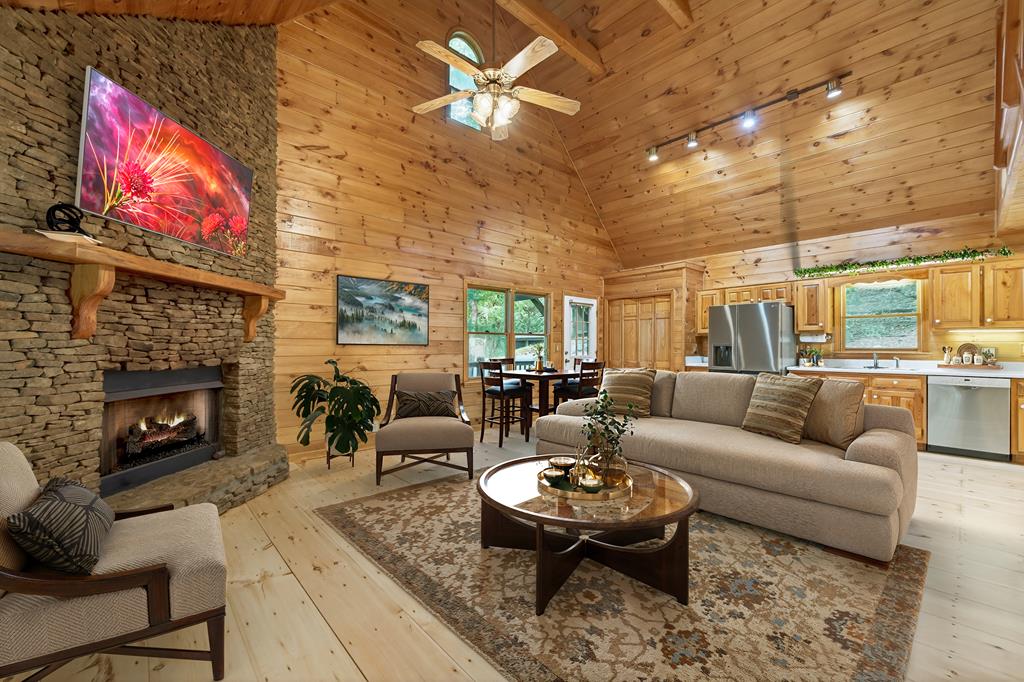 416563 Ellijay Residential
