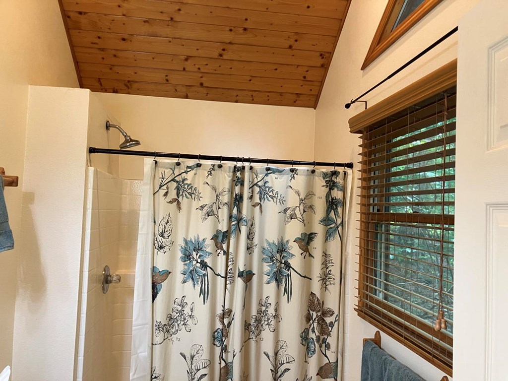 416568 Murphy Residential