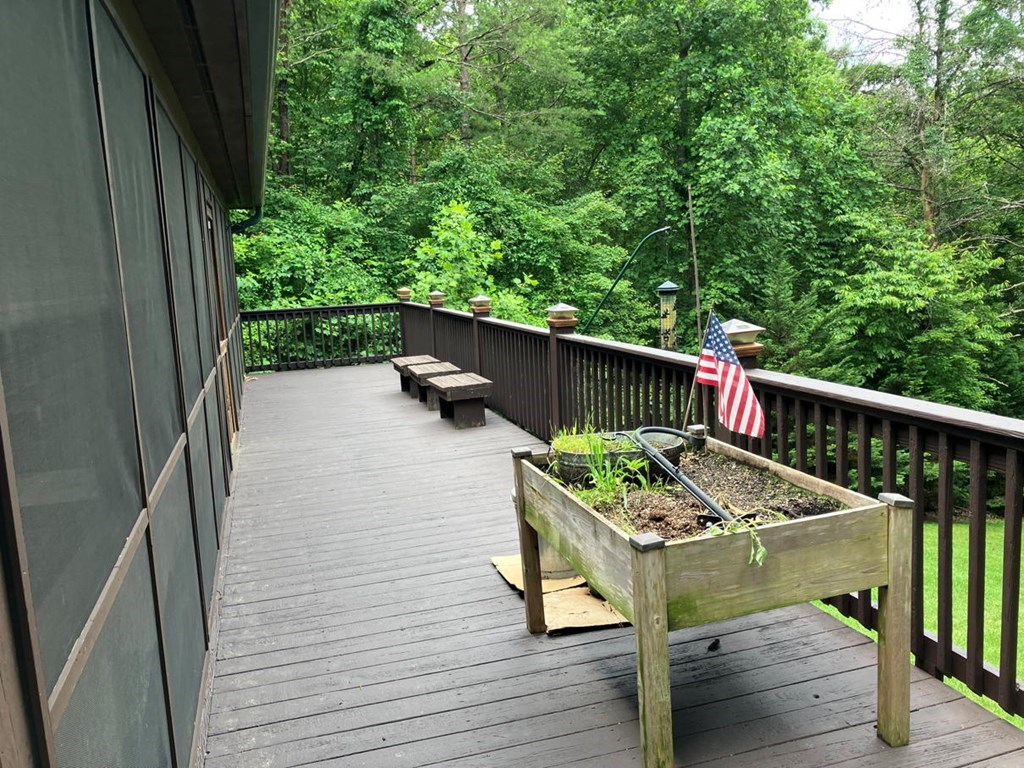 416568 Murphy Residential