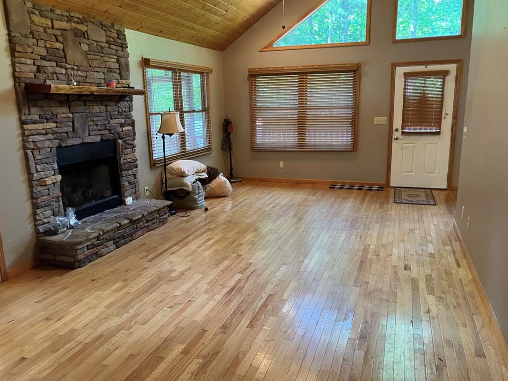 416568 Murphy Residential