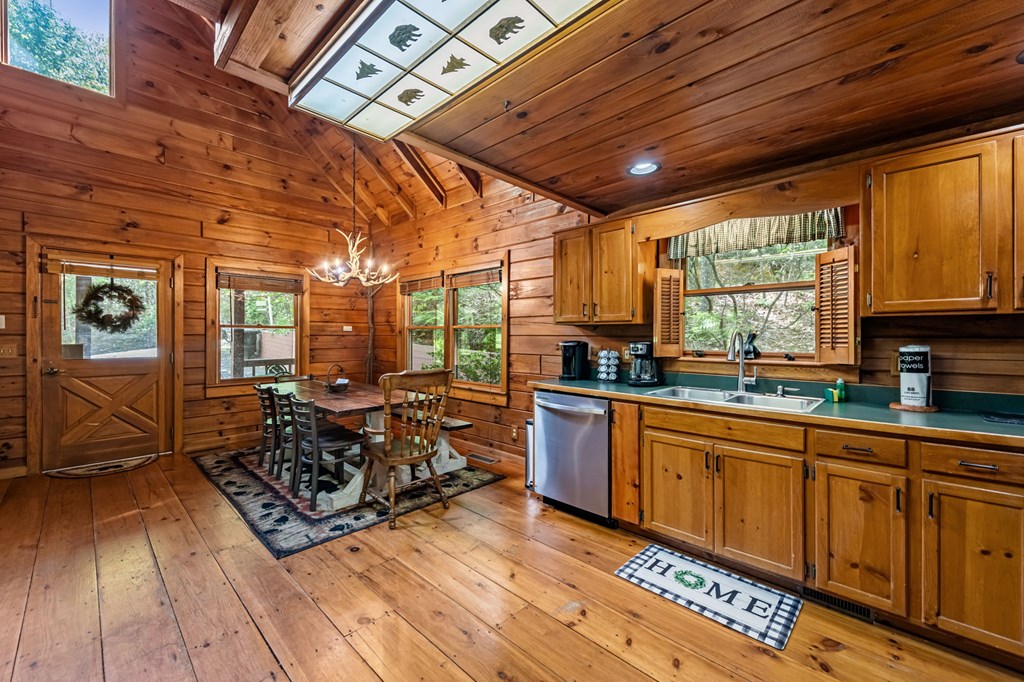 416573 Cherry Log Residential