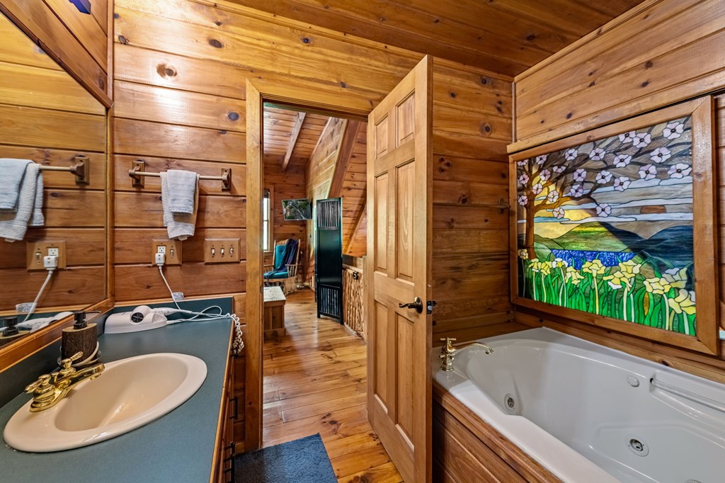416573 Cherry Log Residential