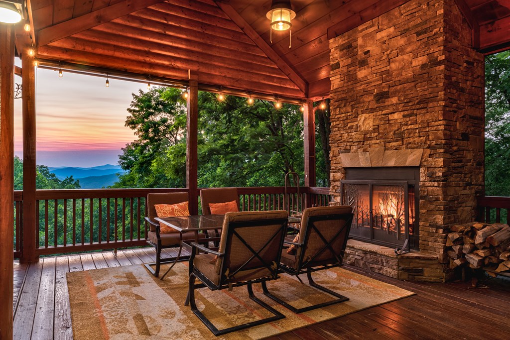 416579 Mineral Bluff Residential
