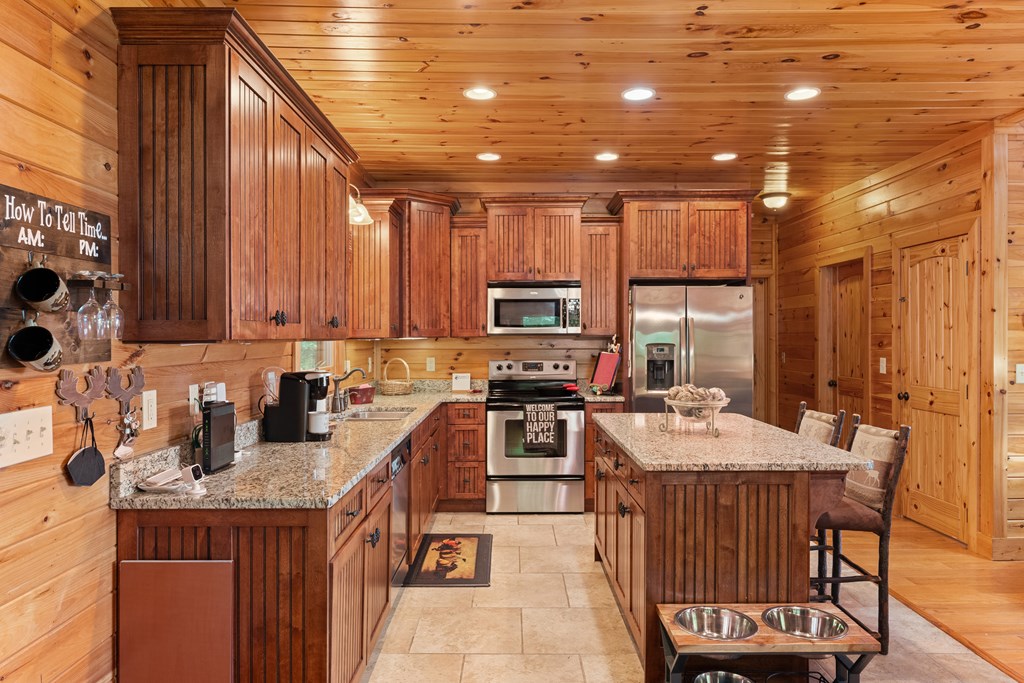416579 Mineral Bluff Residential