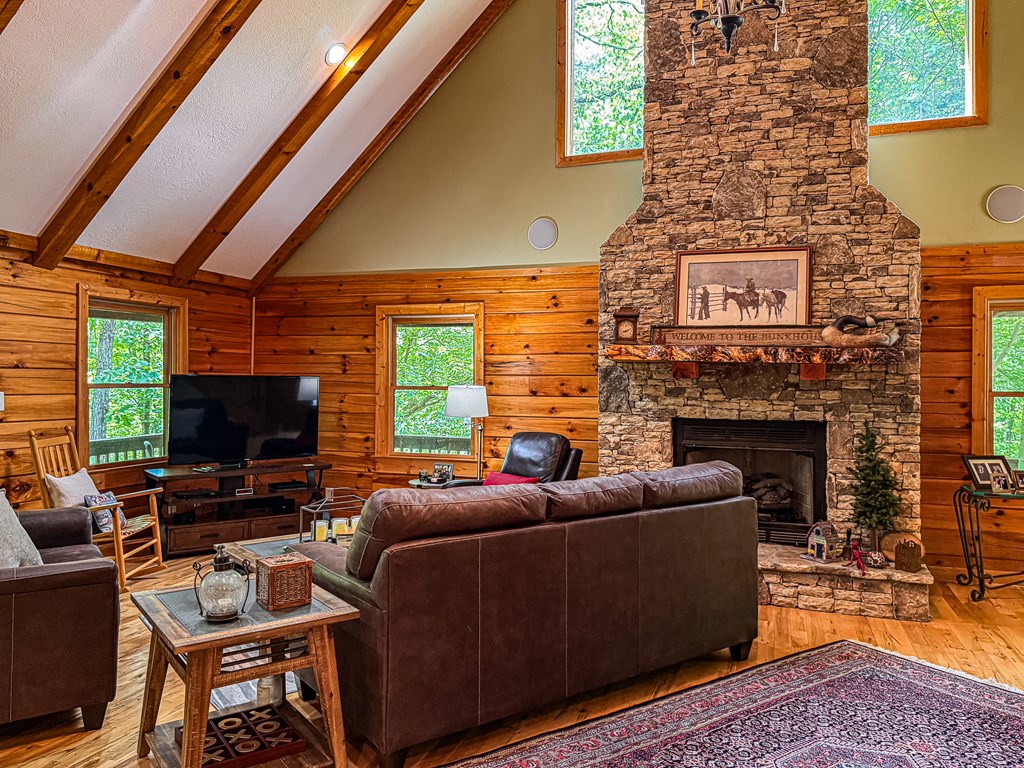 416580 Murphy Residential