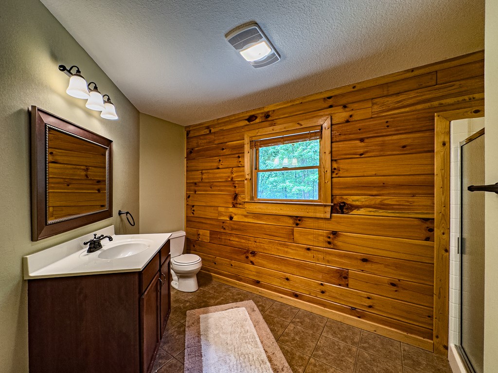 416580 Murphy Residential