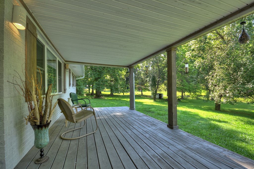 416586 Mineral Bluff Residential