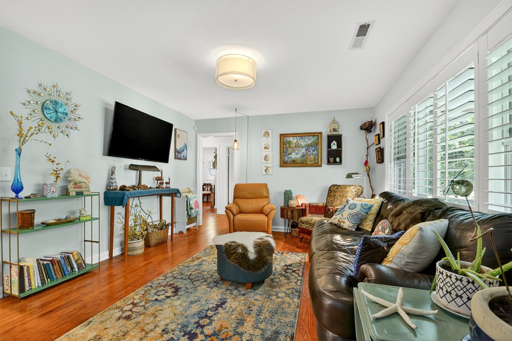 416586 Mineral Bluff Residential