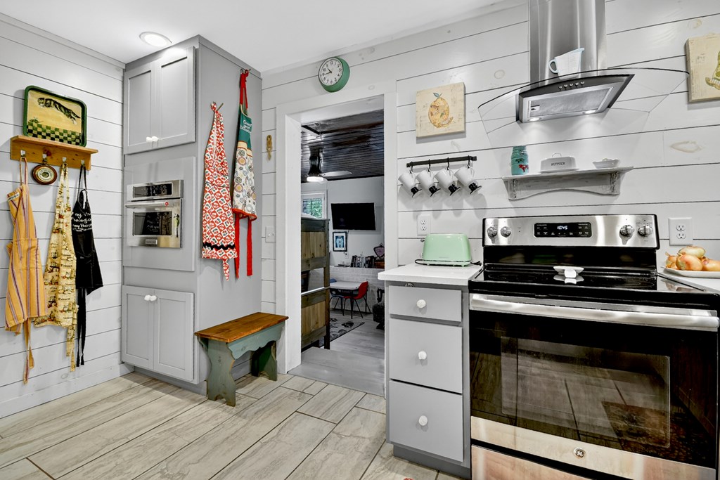 416586 Mineral Bluff Residential