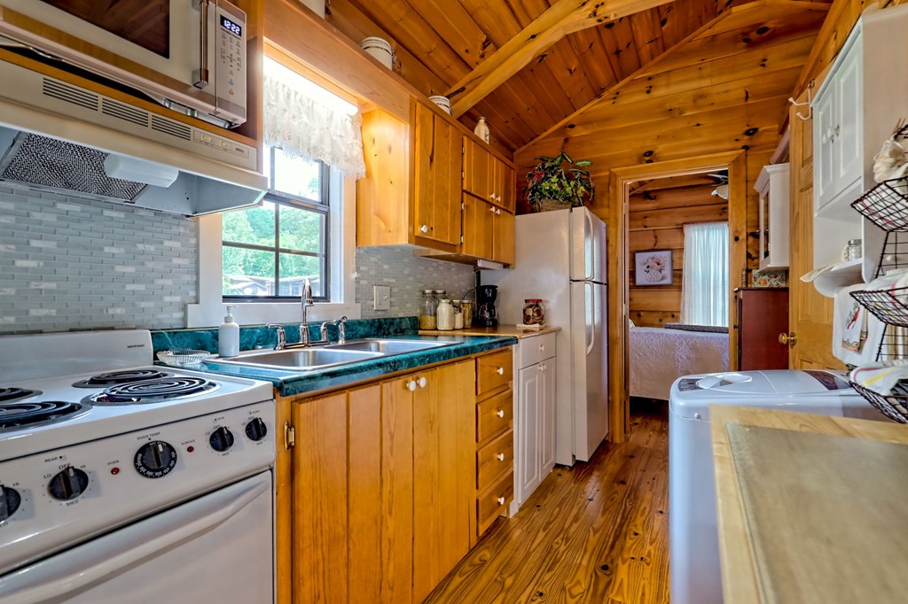 416587 Blairsville Residential