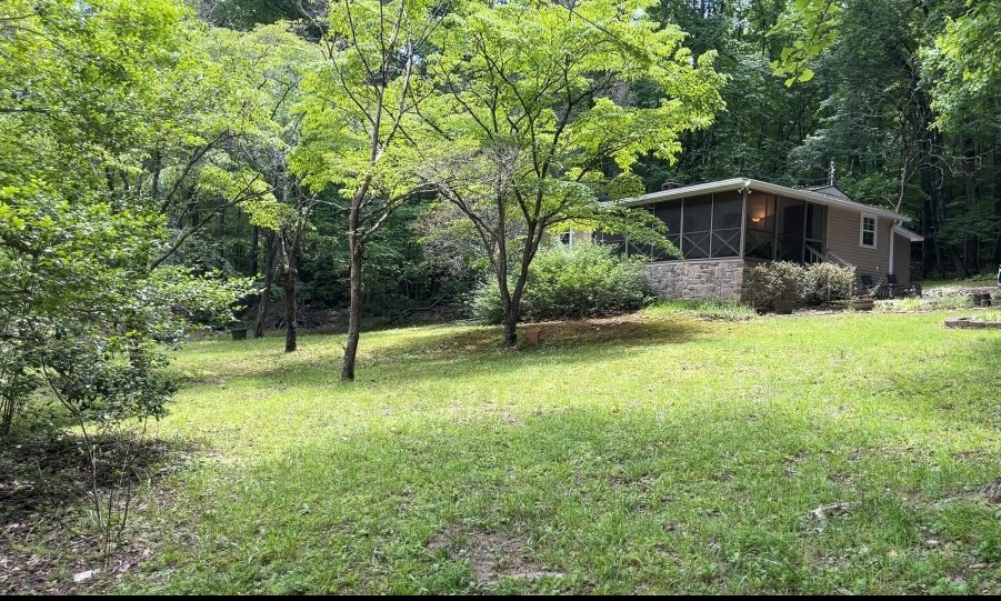 416591 Hayesville Residential