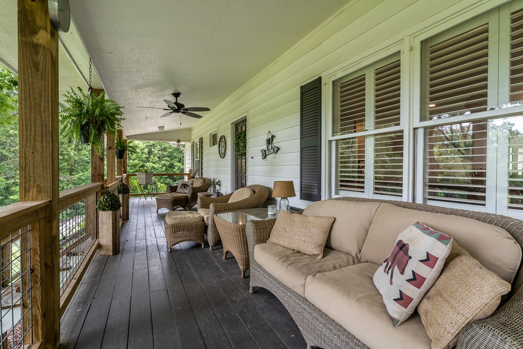 416595 Blairsville Residential