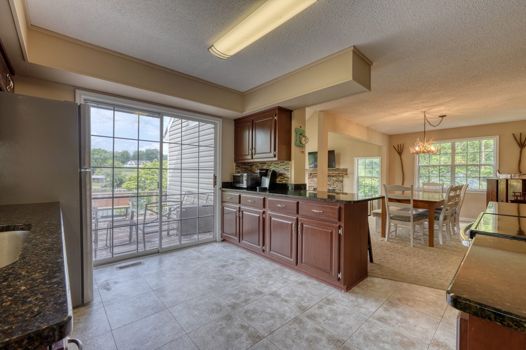 416597 Hayesville Residential