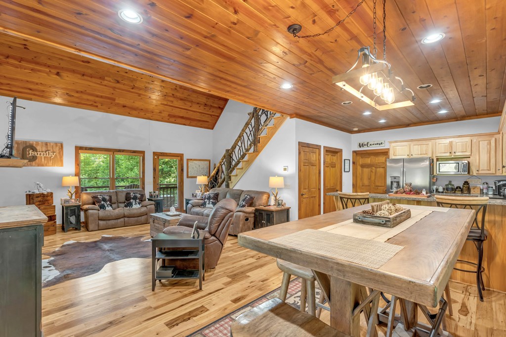 416613 Hiawassee Residential