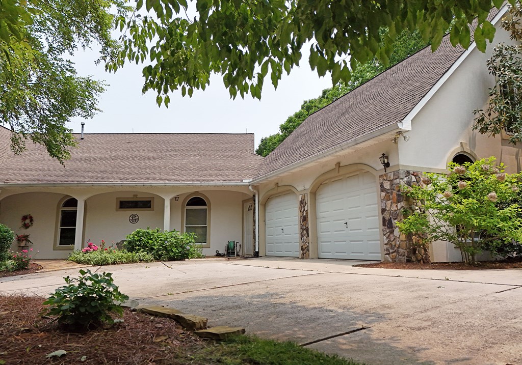 416621 Hiawassee Residential