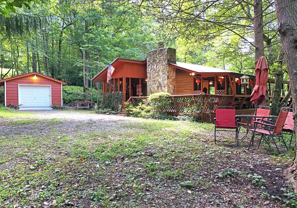 416632 Mineral Bluff Residential