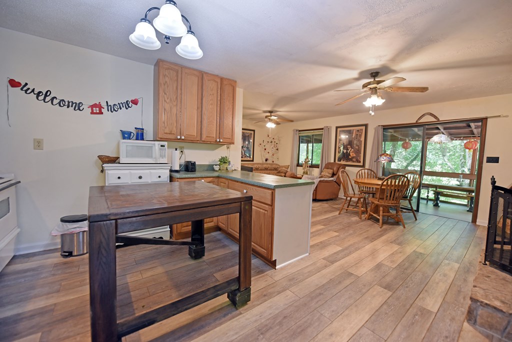 416632 Mineral Bluff Residential