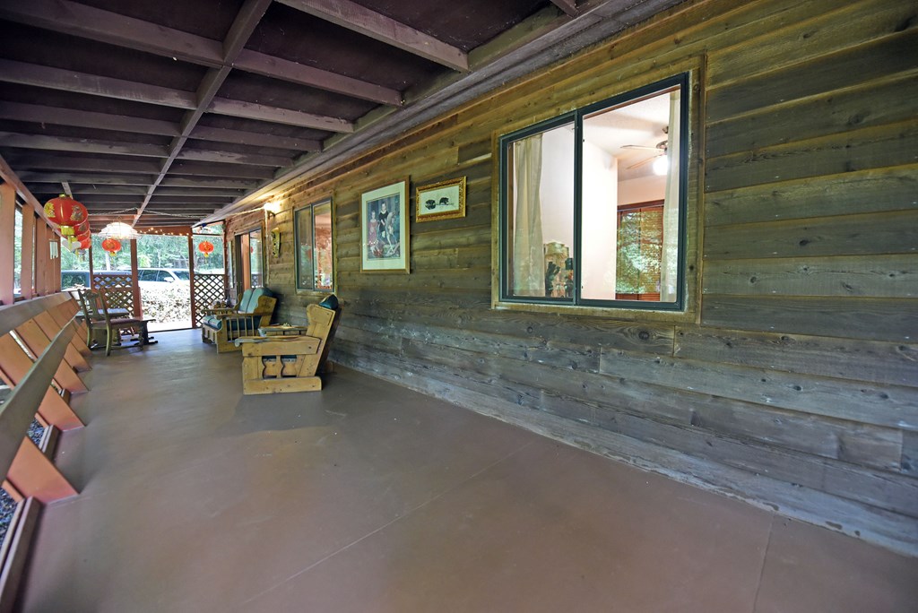 416632 Mineral Bluff Residential