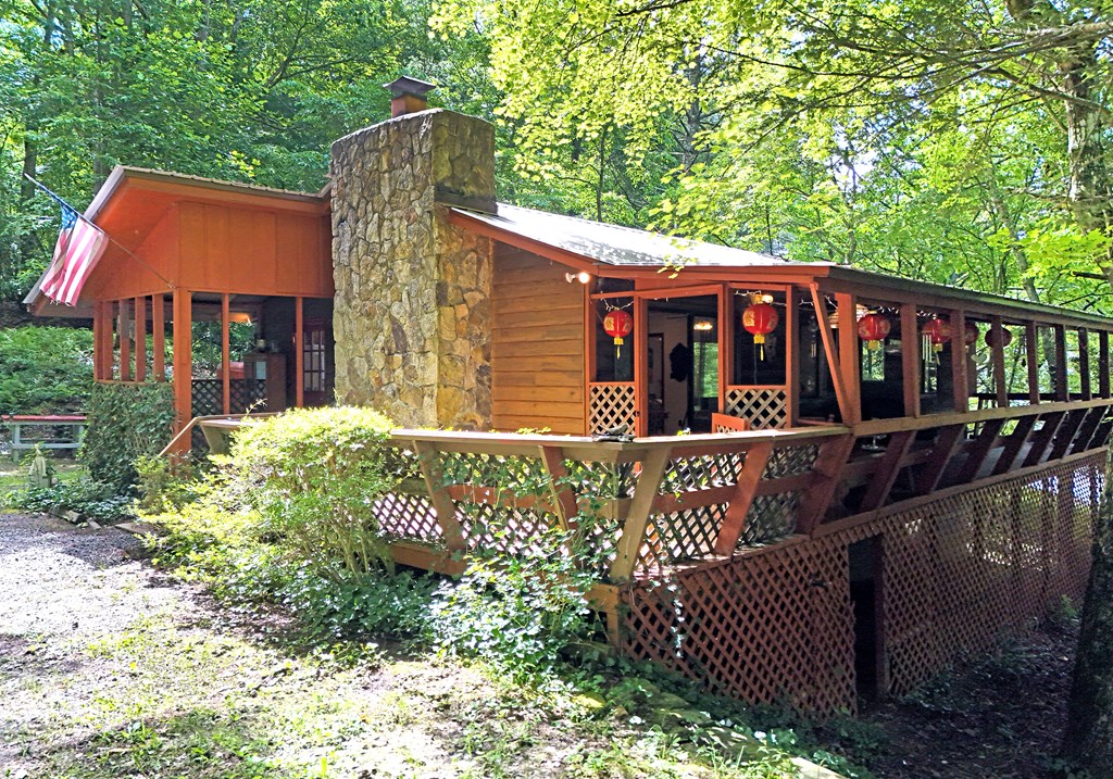 416632 Mineral Bluff Residential