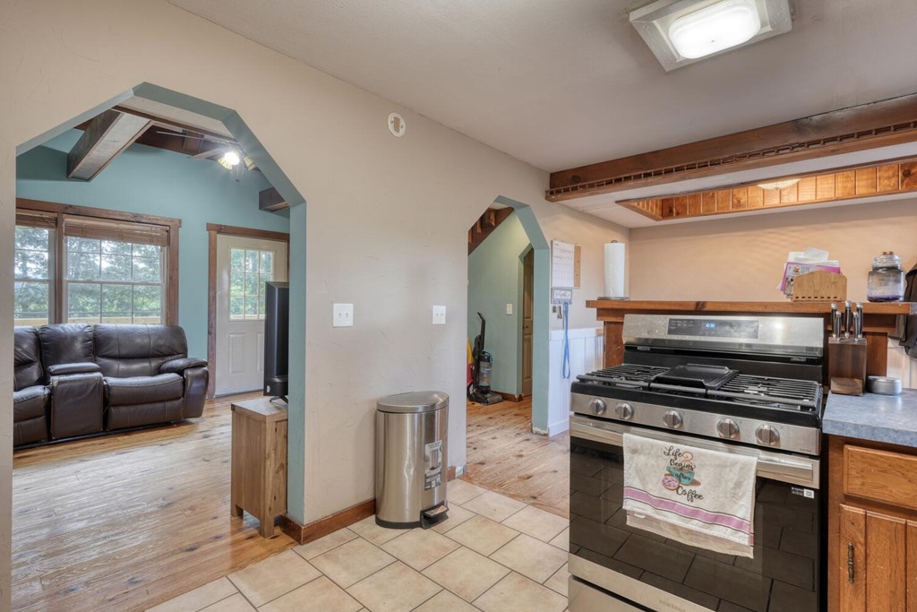 416633 Blairsville Residential