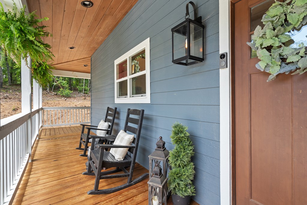 416648 Mineral Bluff Residential