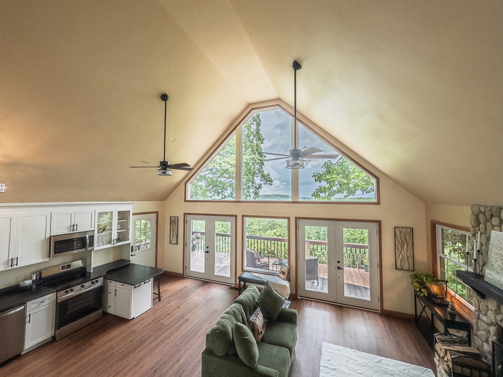 416659 Murphy Residential