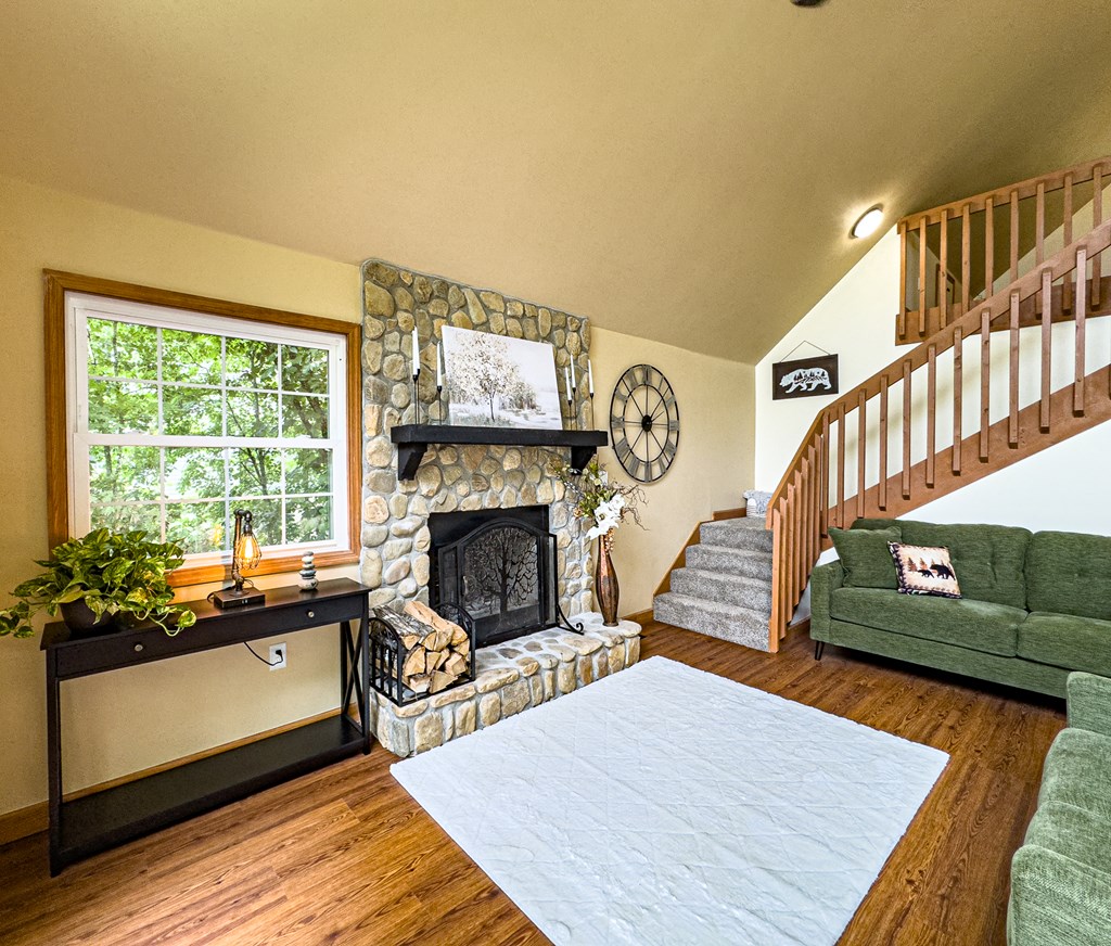 416659 Murphy Residential