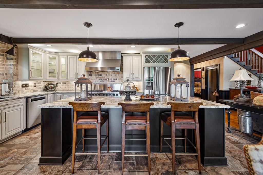 416665 Ellijay Residential