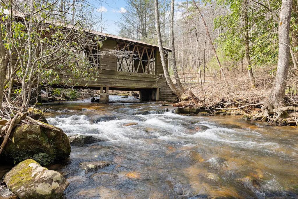 416668 Cherry Log Residential