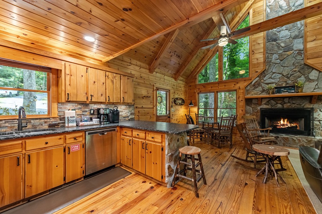 416668 Cherry Log Residential