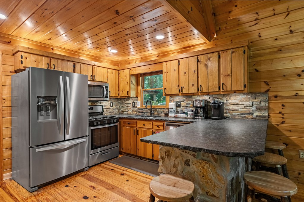416668 Cherry Log Residential