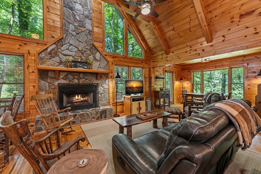 416668 Cherry Log Residential