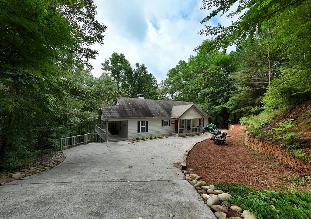 416670 Hiawassee Residential