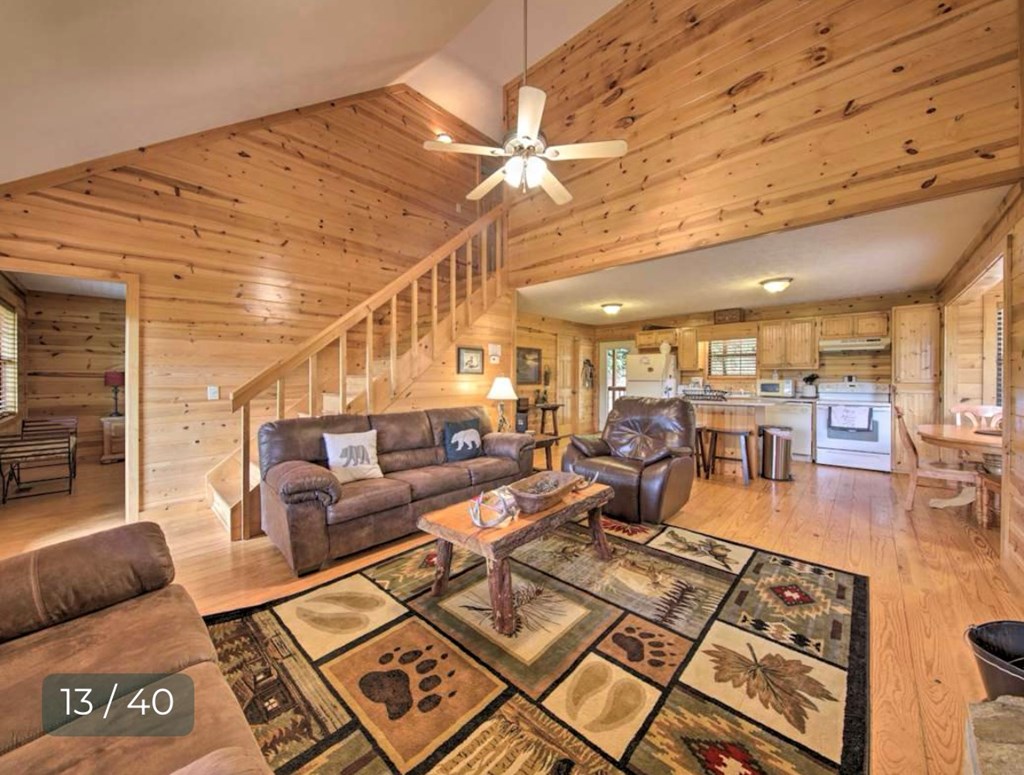 416672 Young Harris Residential