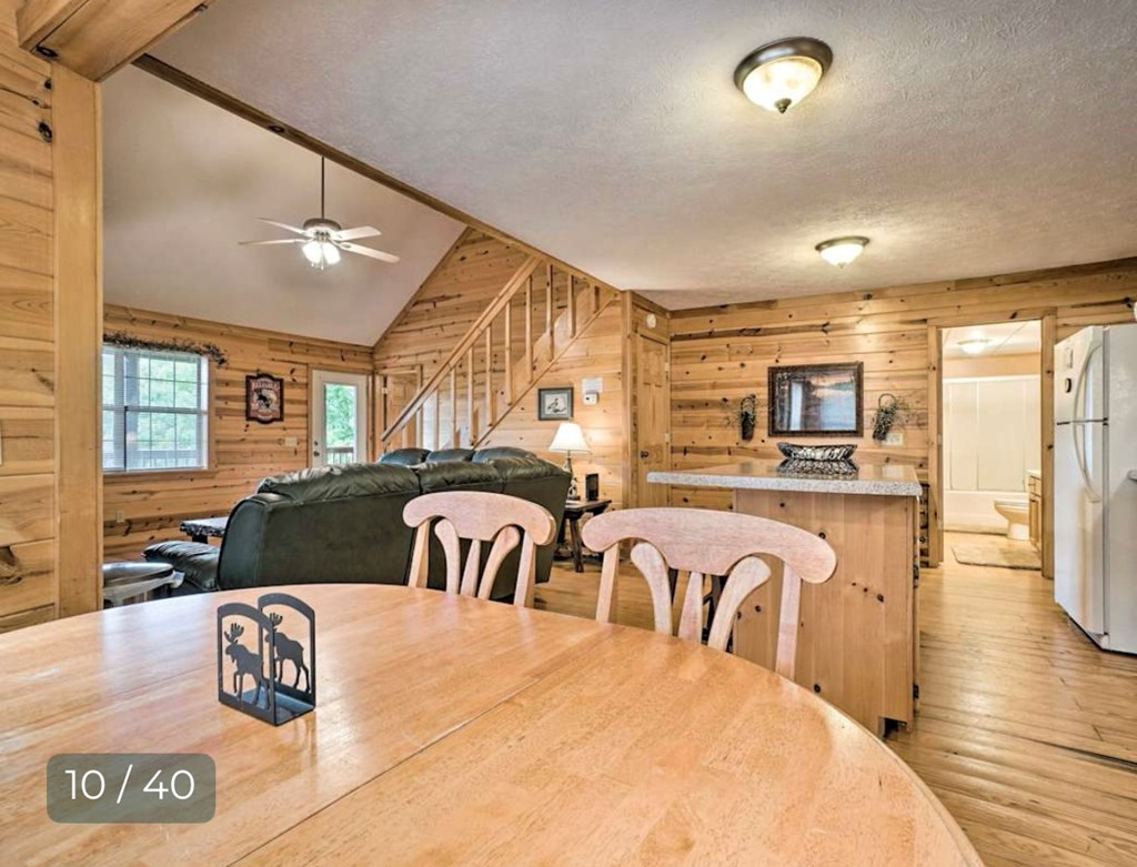 416672 Young Harris Residential