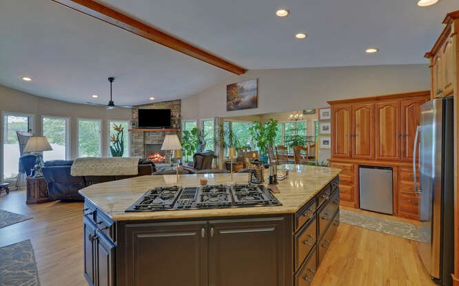 416676 Hiawassee Residential